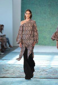 NEW YORK, NY - SEPTEMBER 08: A model walks the runway at the Hellessy fashion show during New York Fashion Week September 2016 at Pier 59 Studios on September 8, 2016 in New York City. (Photo by Noam Galai/Getty Images)